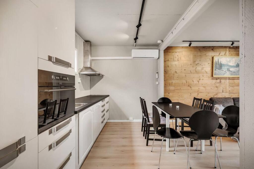 Dinbnb Homes I 4-Bedroom Historical House In Romantic Surroundings Bergen Esterno foto