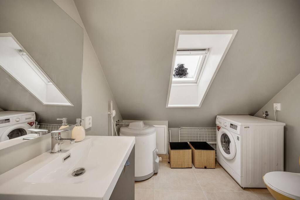 Dinbnb Homes I 4-Bedroom Historical House In Romantic Surroundings Bergen Esterno foto