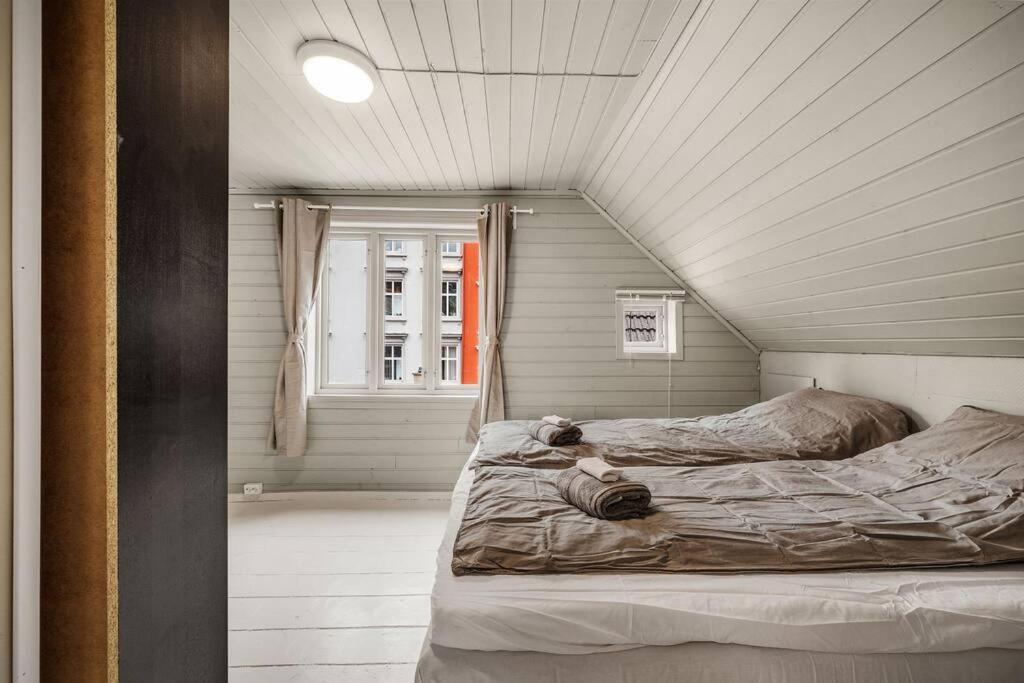 Dinbnb Homes I 4-Bedroom Historical House In Romantic Surroundings Bergen Esterno foto